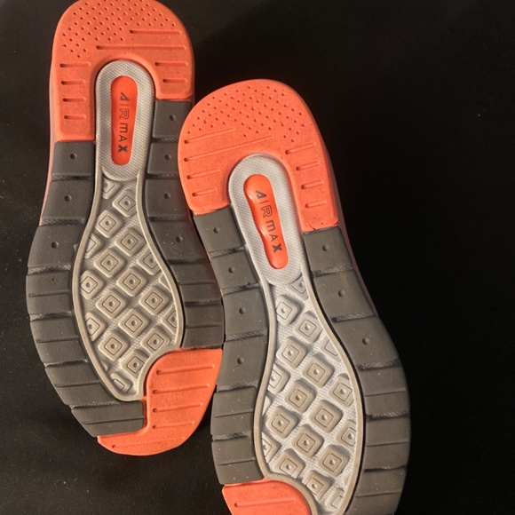 Nike Air Max - Picture 3 of 3